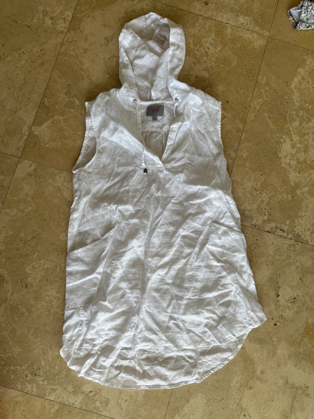 For Cynthia White Sleeveless Hooded Linen Tank